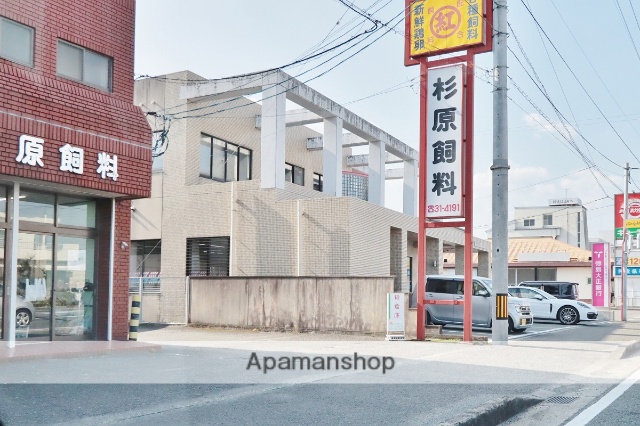 銀行　（株）徳島銀行／加茂名支店（銀行）まで188m