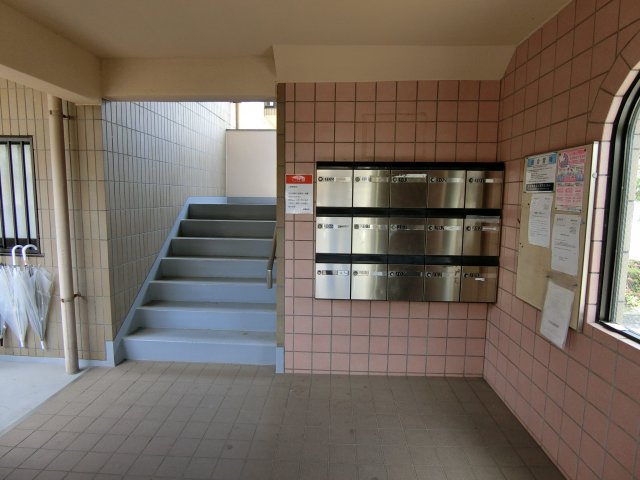 エントランス　集合ポスト