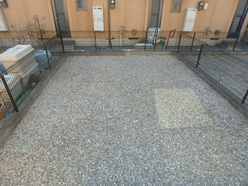 庭　図面と現状に相違がある場合には現状を優先