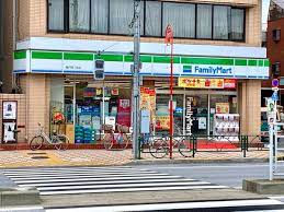 コンビニ　ファミリーマート亀戸四丁目店（コンビニ）まで129m