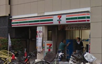コンビニ　セブン-イレブン 文京千石駅前店（コンビニ）まで380m