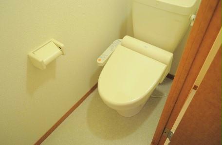 トイレ　備品や設備仕様は号室等により異なります現地をご確認下さい。