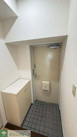玄関　★お部屋探しは株式会社タウンハウジング東京まで★