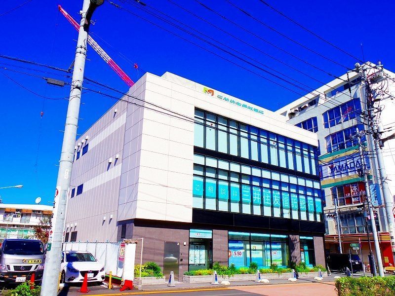 銀行　三井住友信託銀行小金井支店（銀行）まで808m