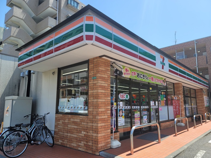 コンビニ　セブンイレブン　練馬石神井高校前店（コンビニ）まで255m