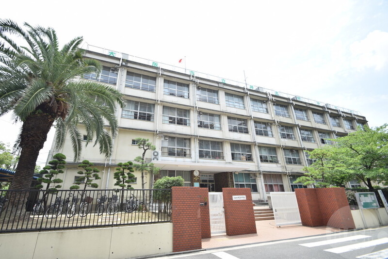 中学校　井高野中学校（中学校）まで750m