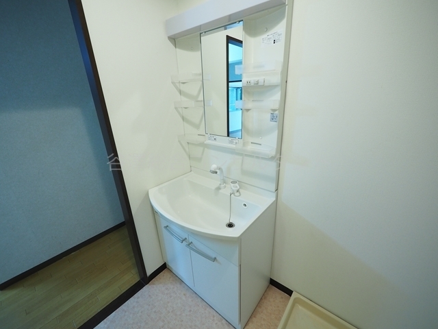 洗面設備　シャンプードレッサー