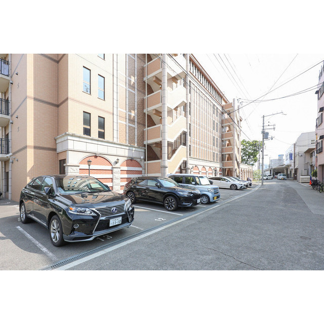 駐車場　駐車場です