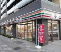 コンビニ　セブンイレブン扇大橋駅前店（コンビニ）まで550m