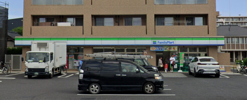 コンビニ　ファミリーマート 八洋さいたま上大久保店（コンビニ）まで603m