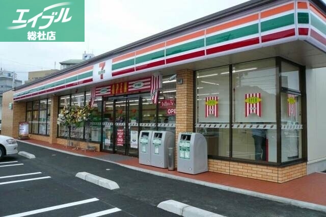 コンビニ　セブンイレブン 倉敷市立短大前店（コンビニ）まで575m