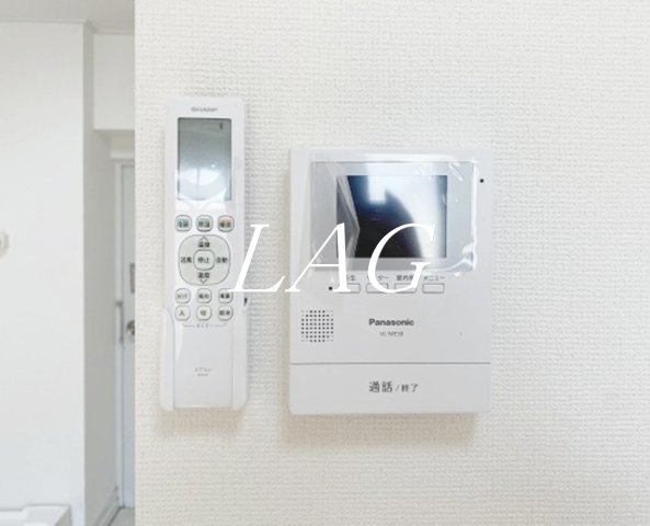 セキュリティ　モニター付きインターホンになります。