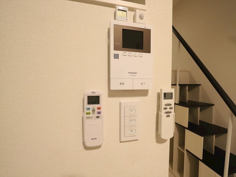 セキュリティ　ＴＶモニター付インターホン　同仕様写真