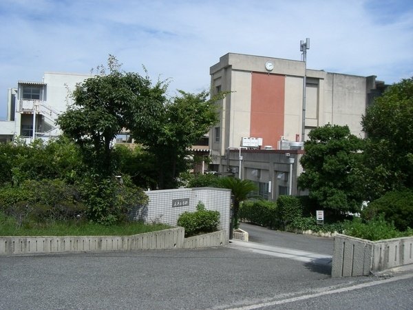 小学校　名古屋市立正色小学校（小学校）まで1113m