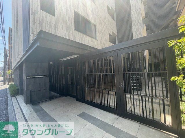 エントランス　エントランス