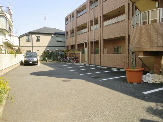駐車場　★駐車場スペースです★