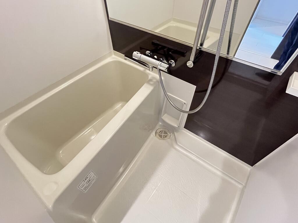 バス・シャワールーム　※同建物別部屋のものを使用