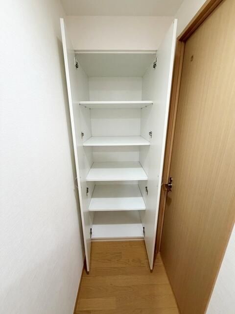 収納