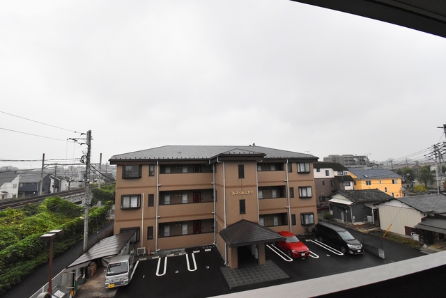 眺望　お部屋からの景色です♪圧迫感はありません！