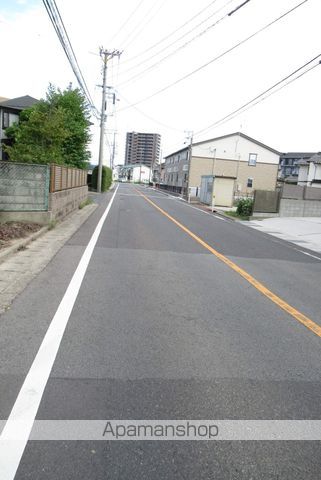 その他　前面道路（その他）まで10m