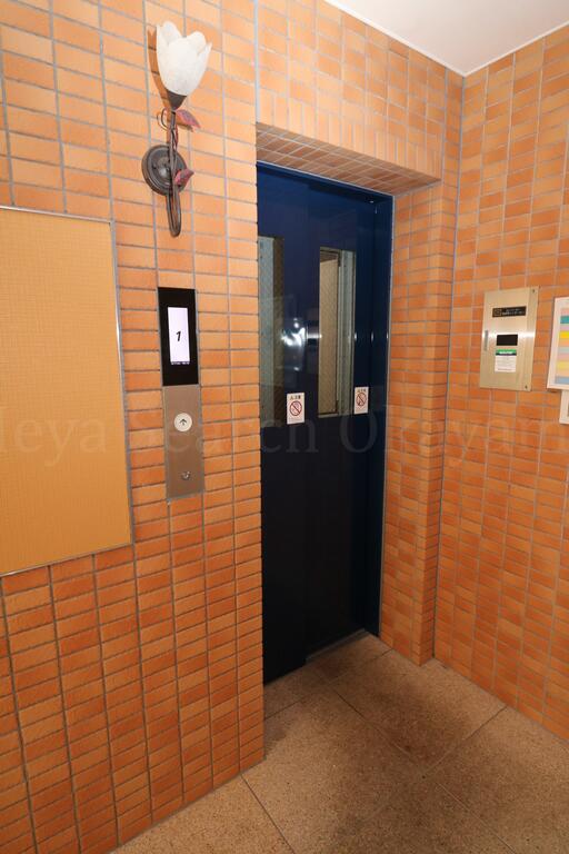 ロビー