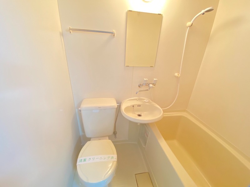 バス・シャワールーム　別部屋参考写真
