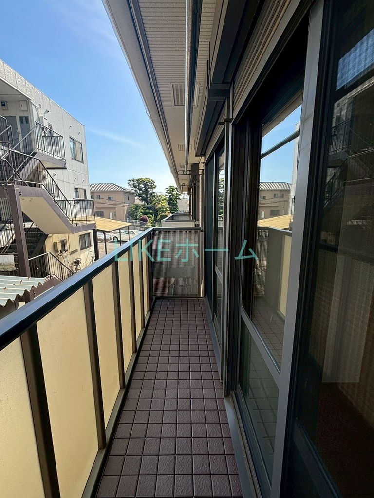 バルコニー　バルコニー