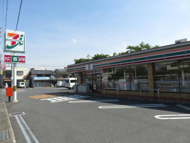 コンビニ　セブンイレブン水口綾野店（コンビニ）まで1204m
