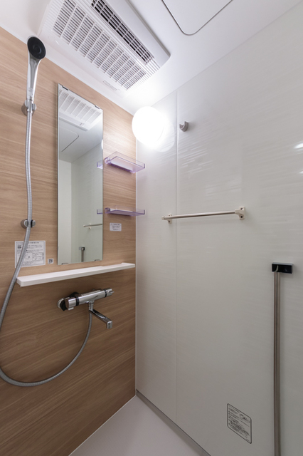 バス・シャワールーム　※写真は同タイプ住戸です。