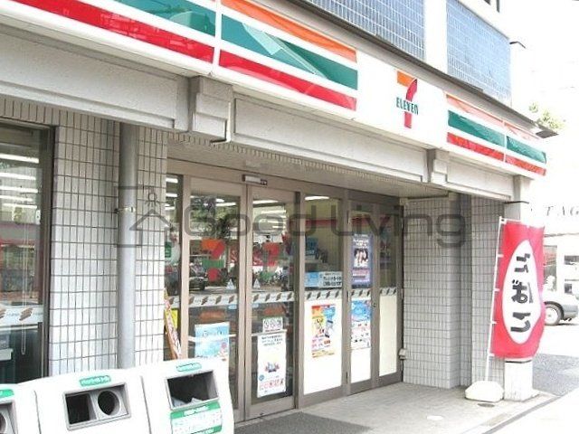 コンビニ　セブンイレブン博多上牟田2丁目店（コンビニ）まで290m