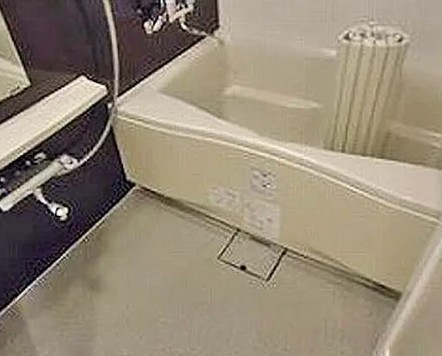 バス・シャワールーム　写真は同タイプ住居です。
