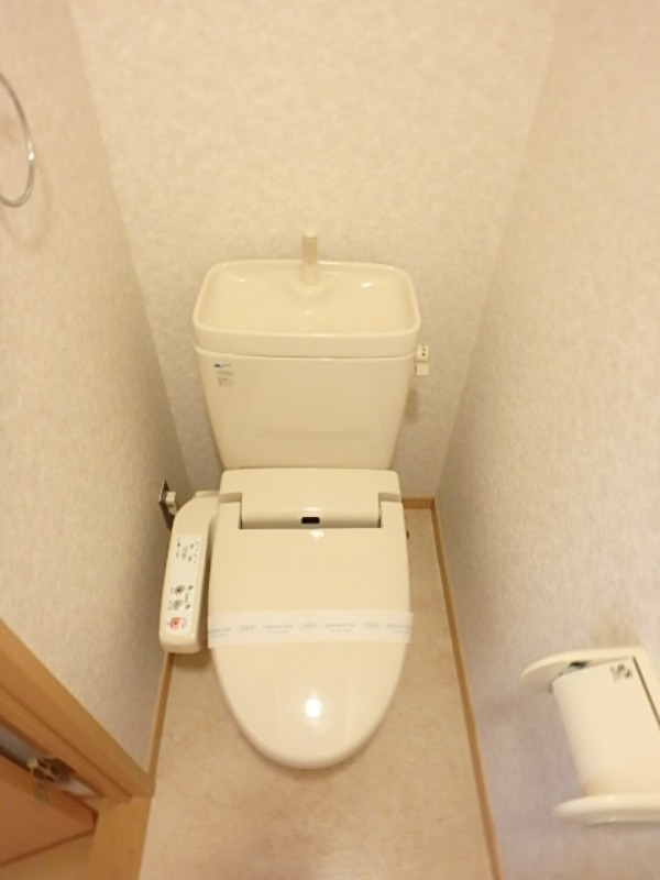 トイレ　図面と現状に相違がある場合には現状を優先