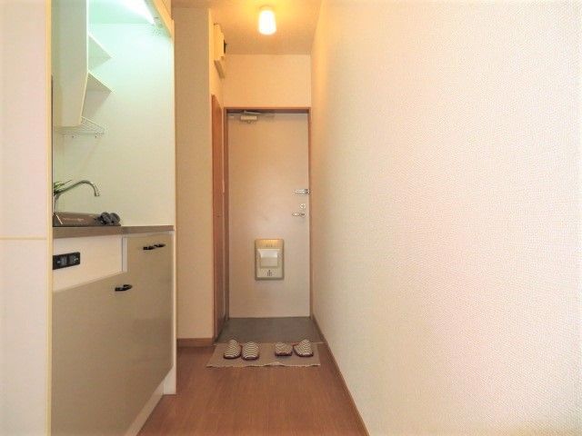 玄関　【玄関】廊下