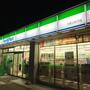 コンビニ　ファミリーマート 三田上井沢店（コンビニ）まで242m