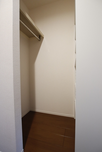収納　ウォークインクローゼット