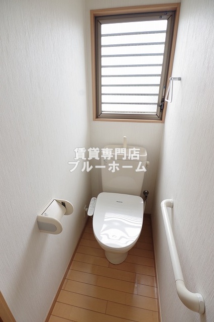 トイレ　シャワートイレ！