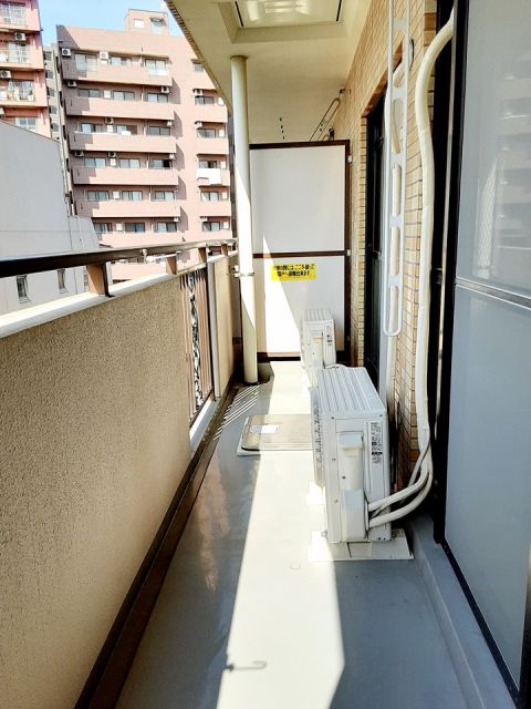 バルコニー