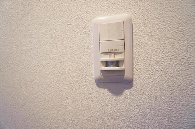 玄関　※別部屋参考写真