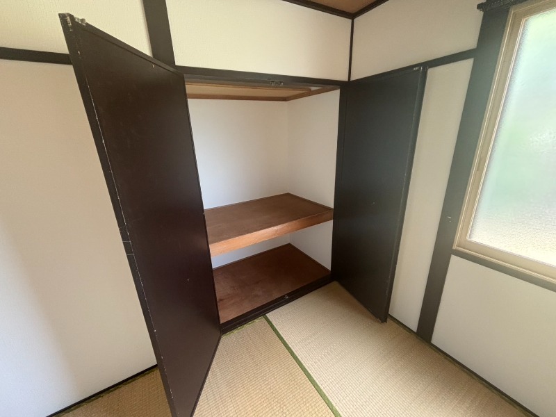 収納　押し入れ