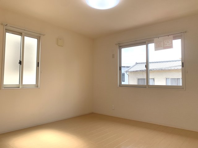 その他部屋・スペース　洋室8帖