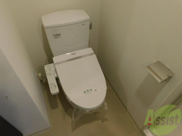 トイレ　ウォシュレット付きです