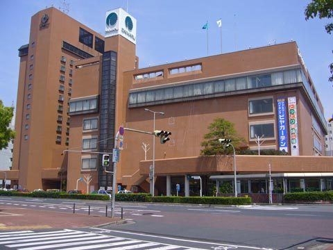 ショッピングセンター　丸由百貨店（ショッピングセンター）まで1343m