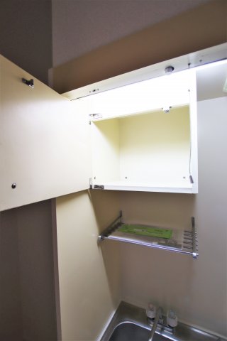 その他　吊戸棚