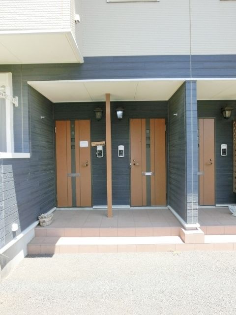 エントランス　建物入り口部分です