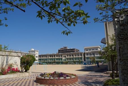 小学校　豊中市立豊島小学校（小学校）まで149m