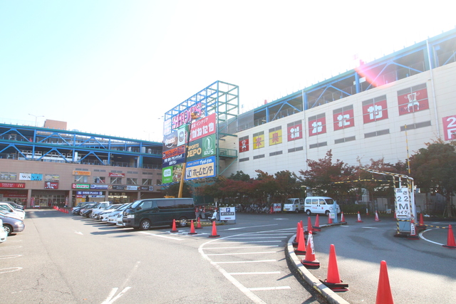 ショッピングセンター　ＳＨＯＰＳ（ショッピングセンター）まで821m