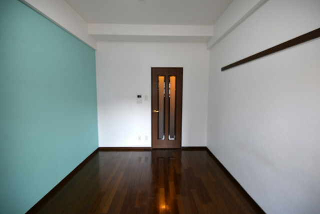 居室・リビング　写真は同マンションの別のお部屋のものです