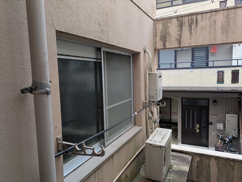 眺望　同建物同号室の室内写真です。(203号室)