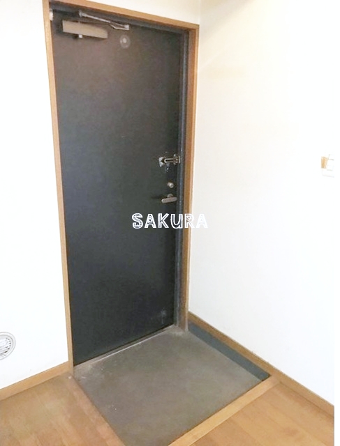 玄関　ゆとりのある玄関スペースです♪