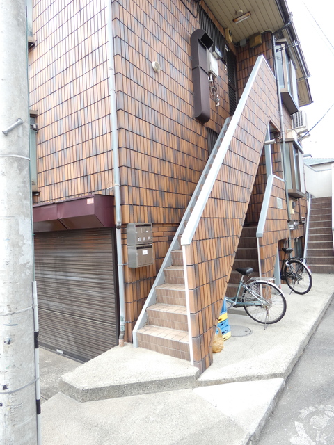 エントランス　★建物入り口★